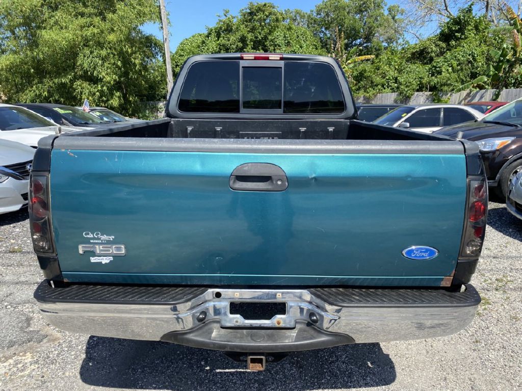 Photo 10 of this FORD F150