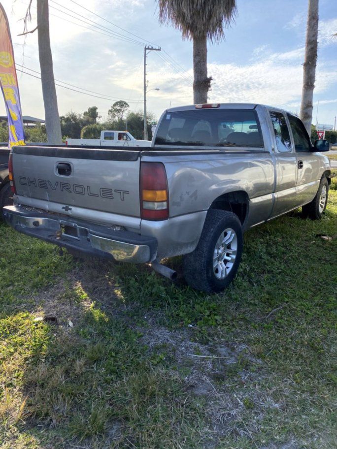 Photo 13 of this CHEVROLET SILVERADO 1500