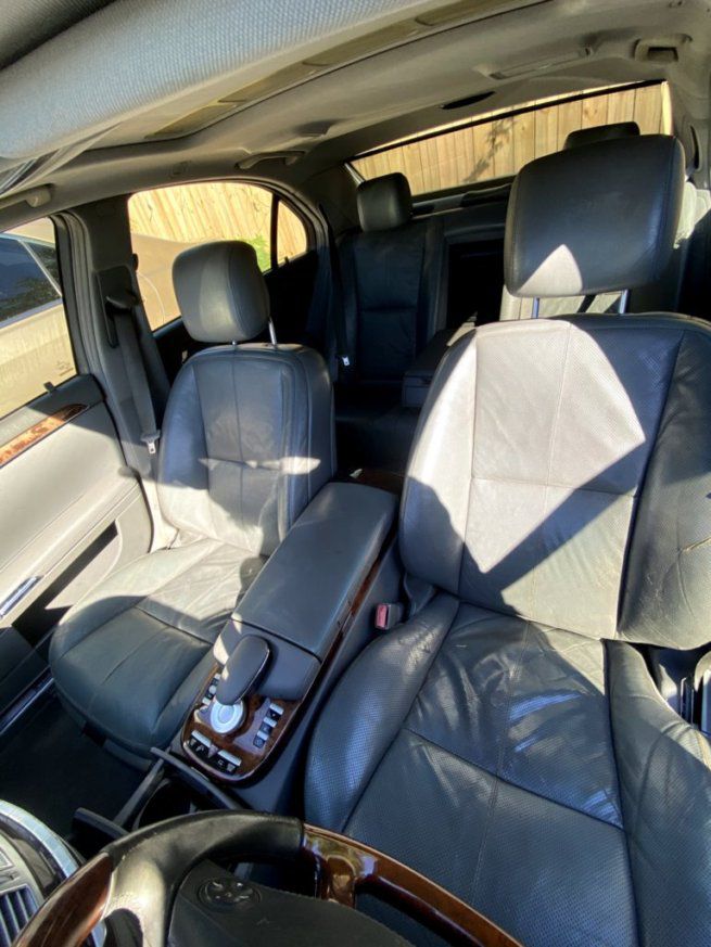 Photo 9 of this MERCEDES-BENZ S-CLASS