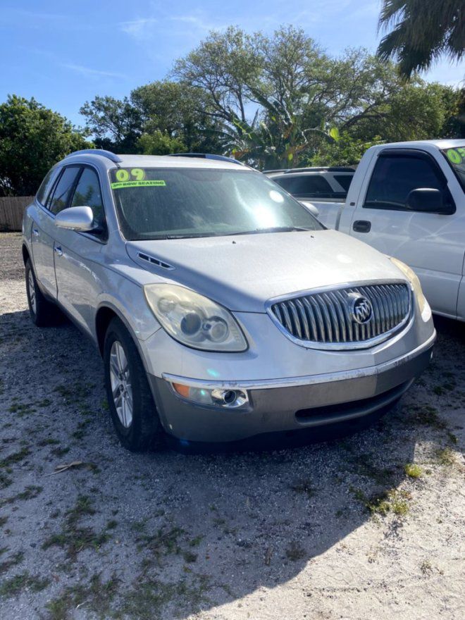 Photo 3 of this BUICK ENCLAVE