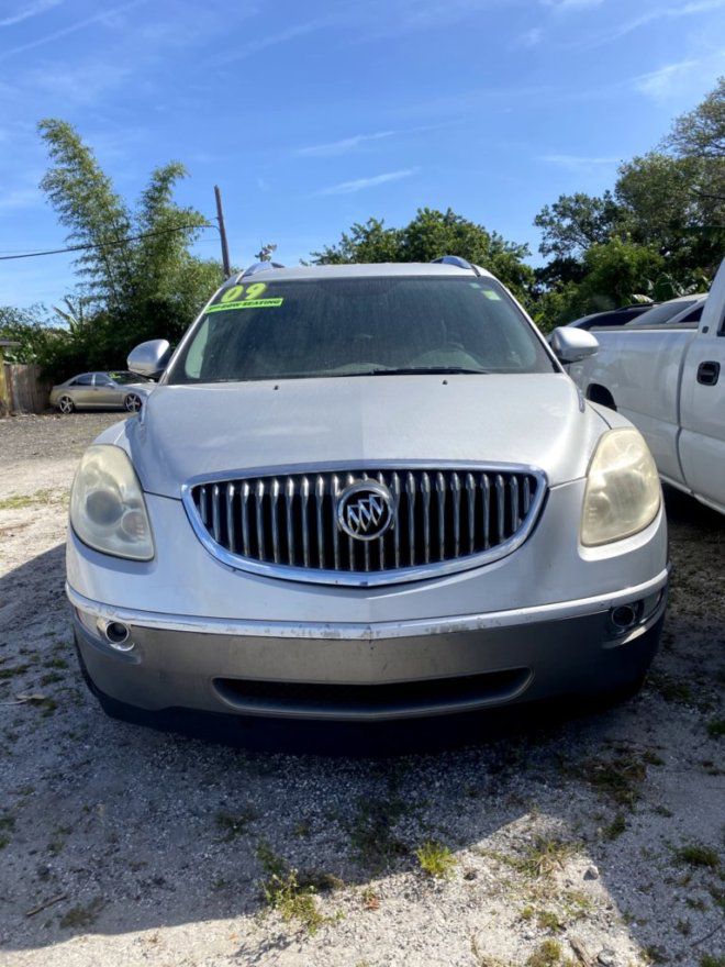 Photo 4 of this BUICK ENCLAVE