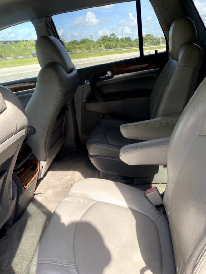 Photo 9 of this BUICK ENCLAVE