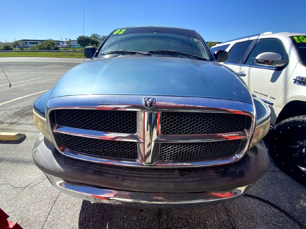 Photo 3 of this DODGE RAM 1500