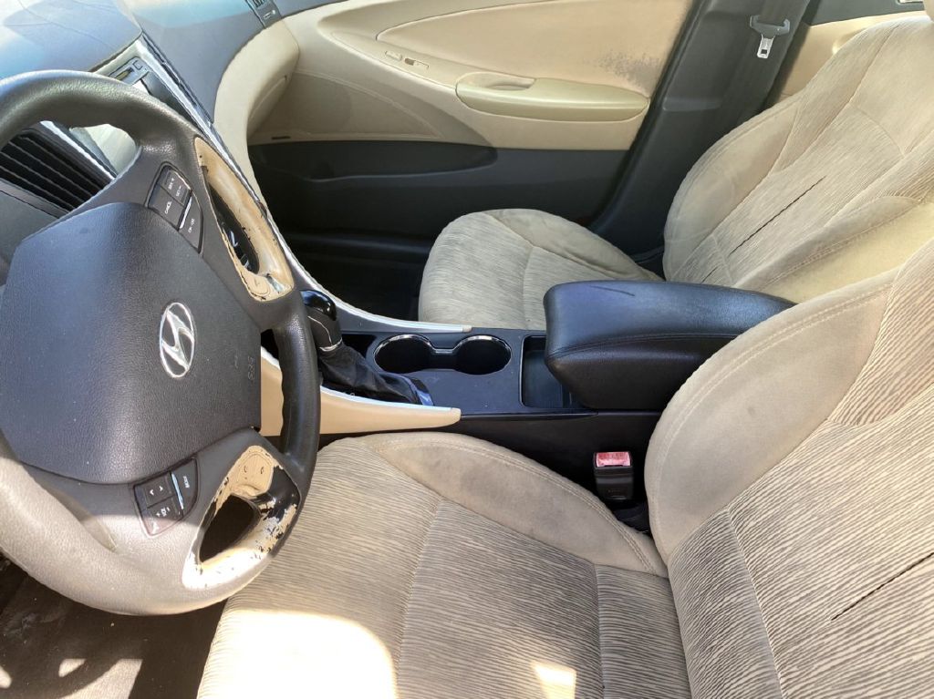 HYUNDAI SONATA 2011 HYUNDAI SONATA 5NPEB4AC1BH098719