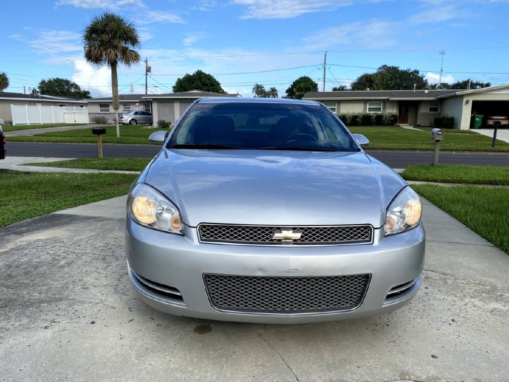 Photo 3 of this CHEVROLET IMPALA