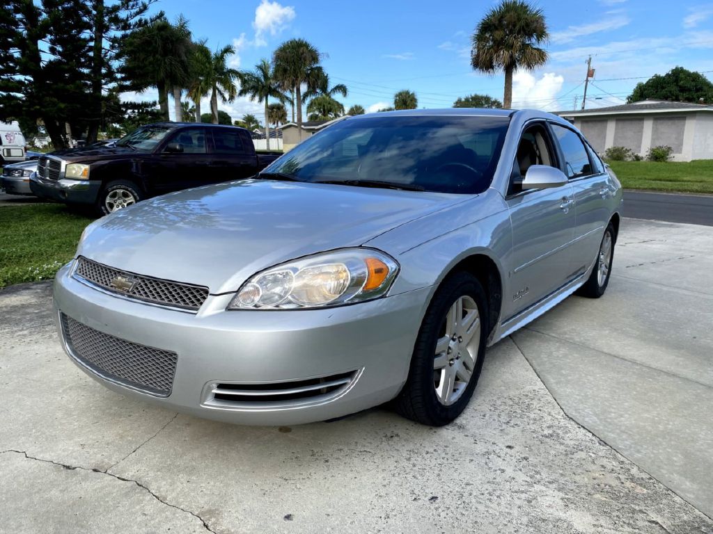 Photo 4 of this CHEVROLET IMPALA