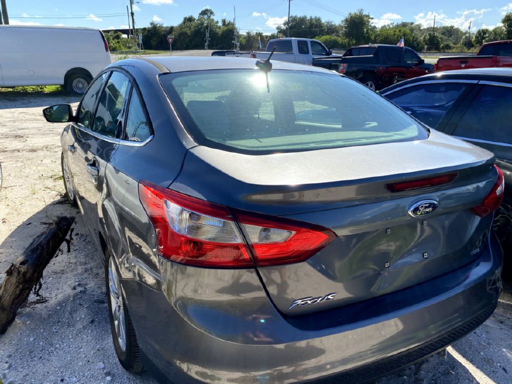 FORD FOCUS 2012 FORD FOCUS 1FAHP3H21CL240639