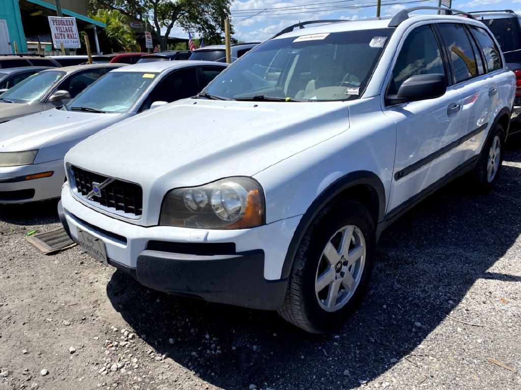 Photo 2 of this VOLVO XC90