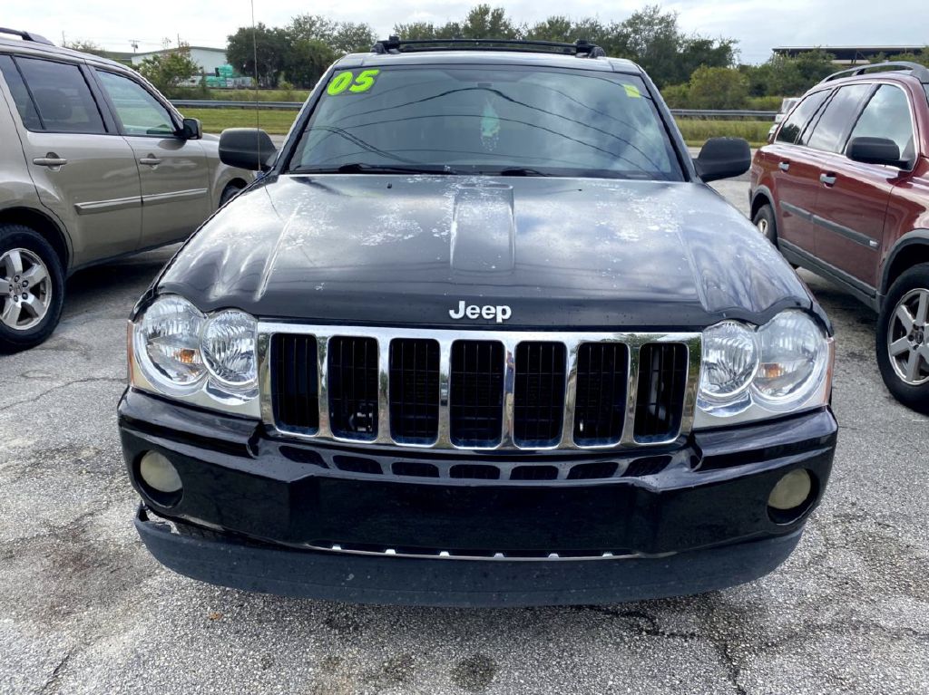 Photo 2 of this JEEP GRAND CHEROKEE
