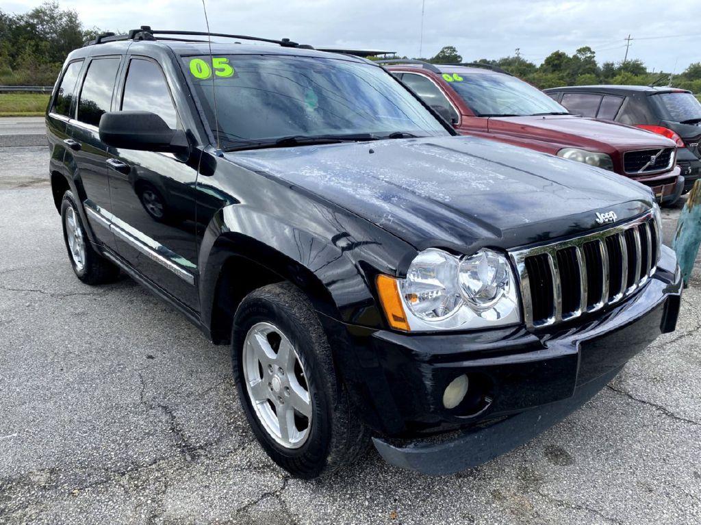 Photo 3 of this JEEP GRAND CHEROKEE