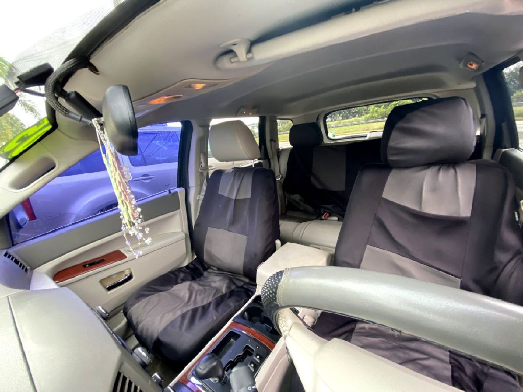 Photo 6 of this JEEP GRAND CHEROKEE