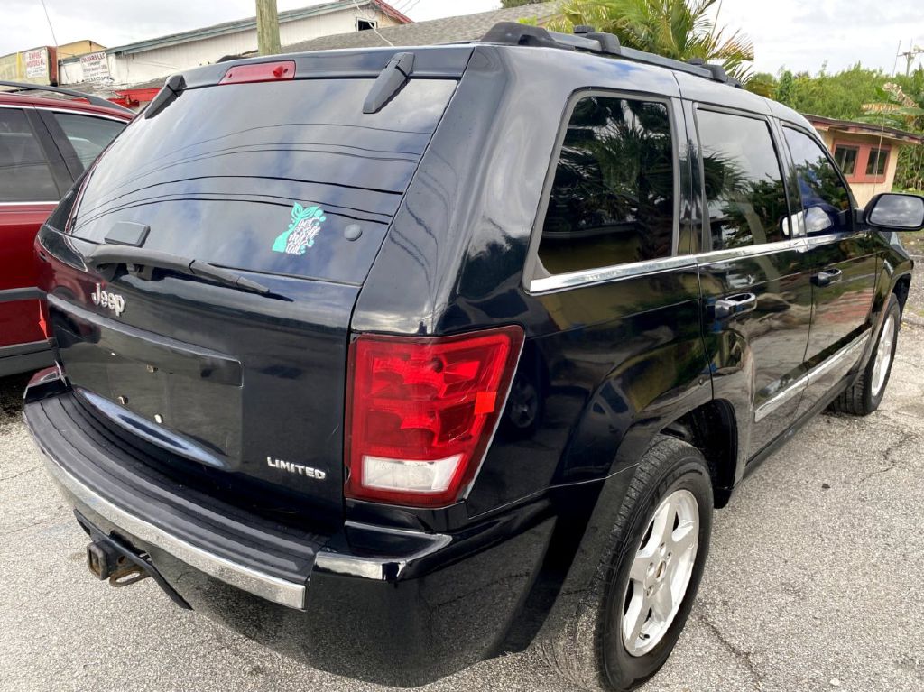 Photo 11 of this JEEP GRAND CHEROKEE
