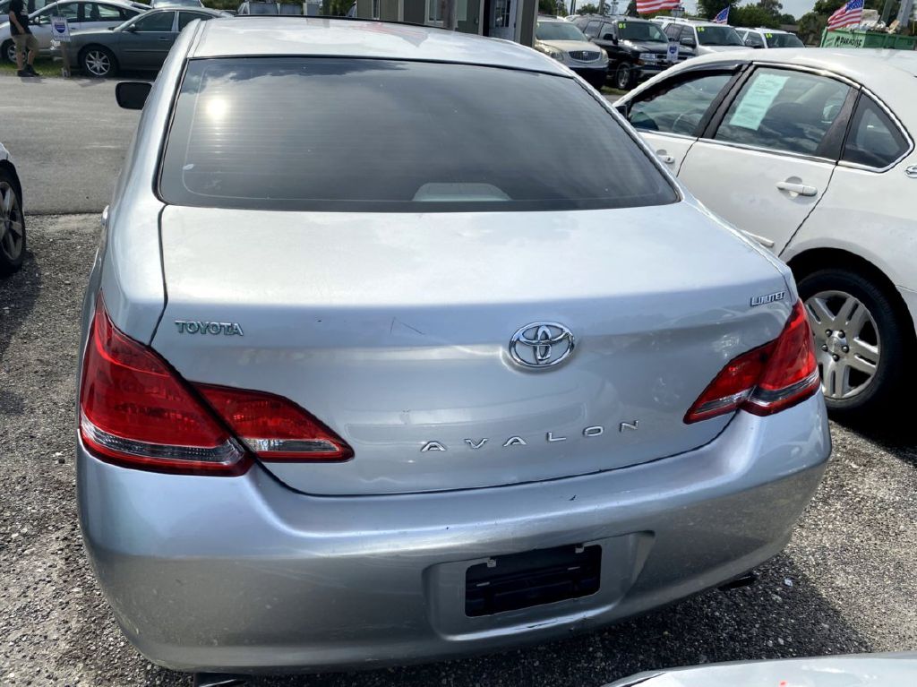 Photo 14 of this TOYOTA CAMRY