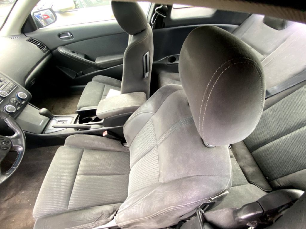 Photo 7 of this NISSAN ALTIMA