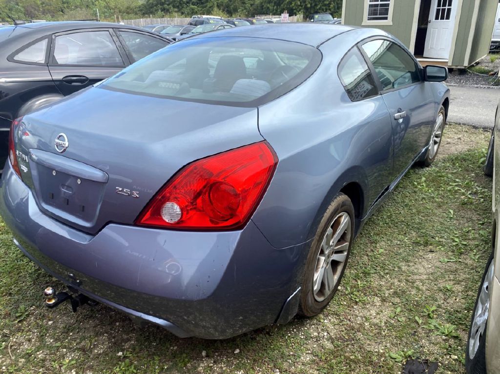 Photo 10 of this NISSAN ALTIMA