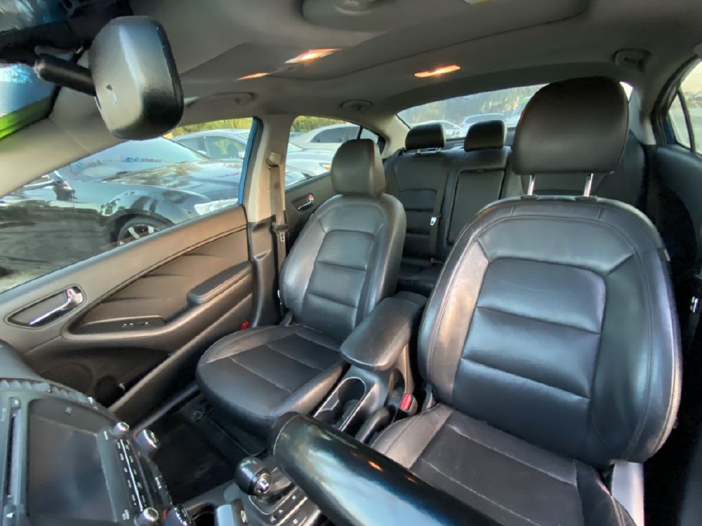 Photo 6 of this KIA FORTE