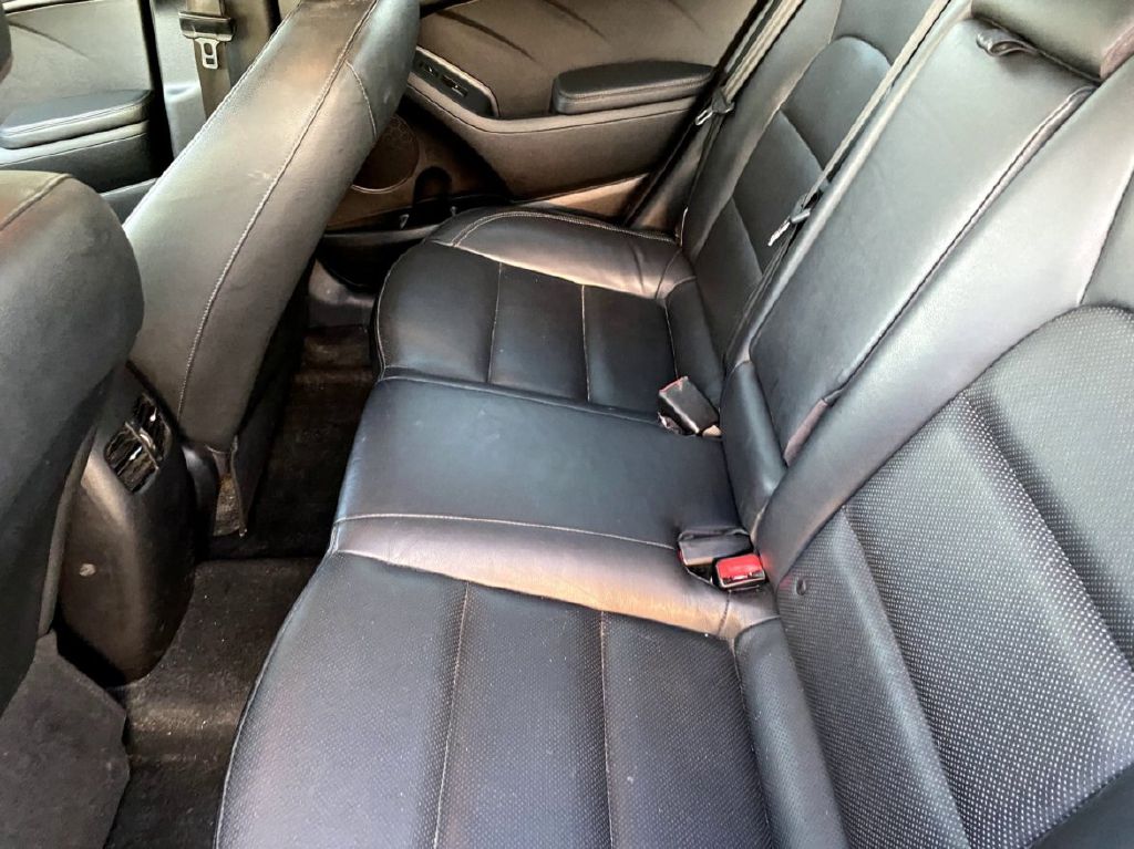 Photo 7 of this KIA FORTE