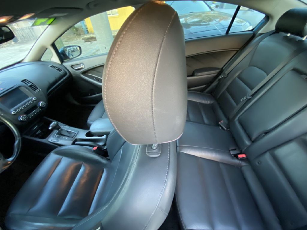 Photo 8 of this KIA FORTE