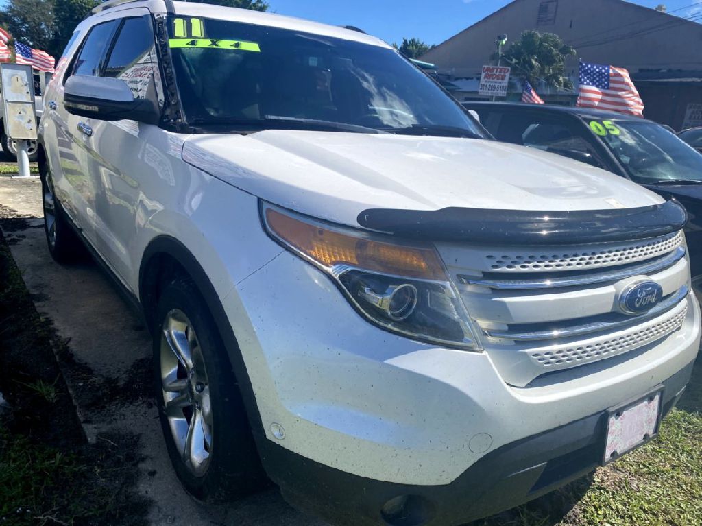 Photo 4 of this FORD EXPLORER
