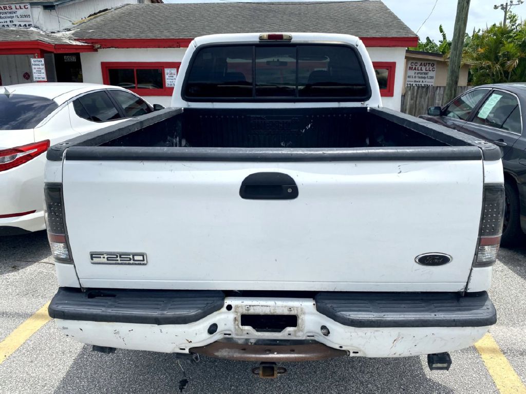 Photo 13 of this FORD F250