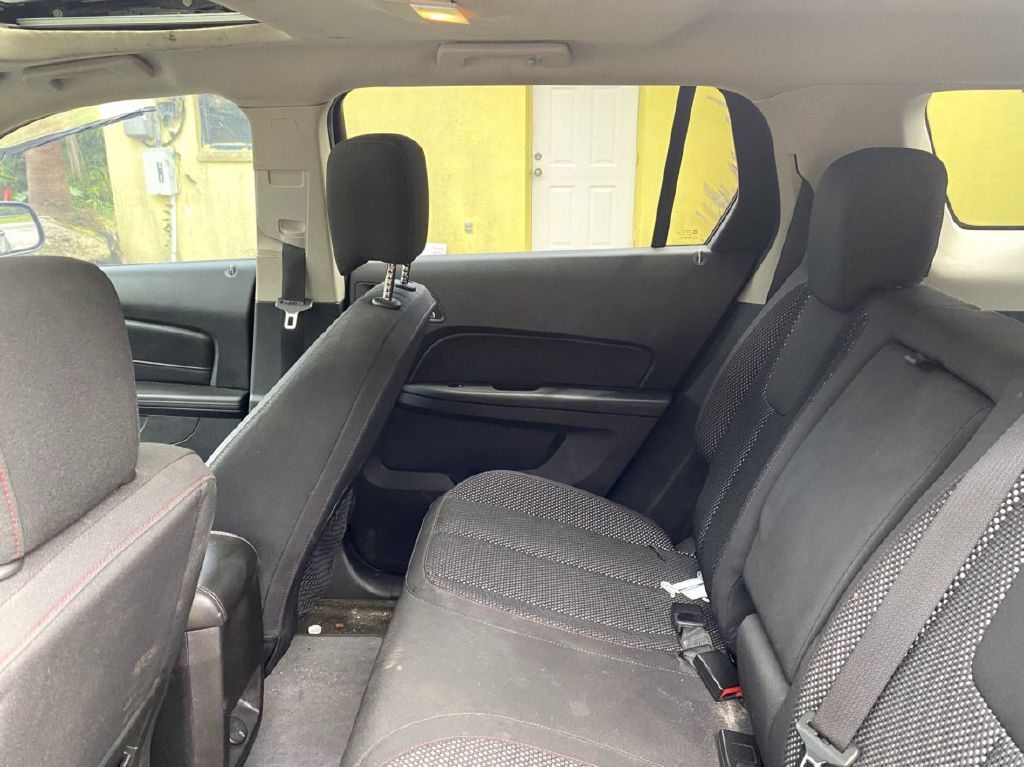 Photo 10 of this GMC TERRAIN