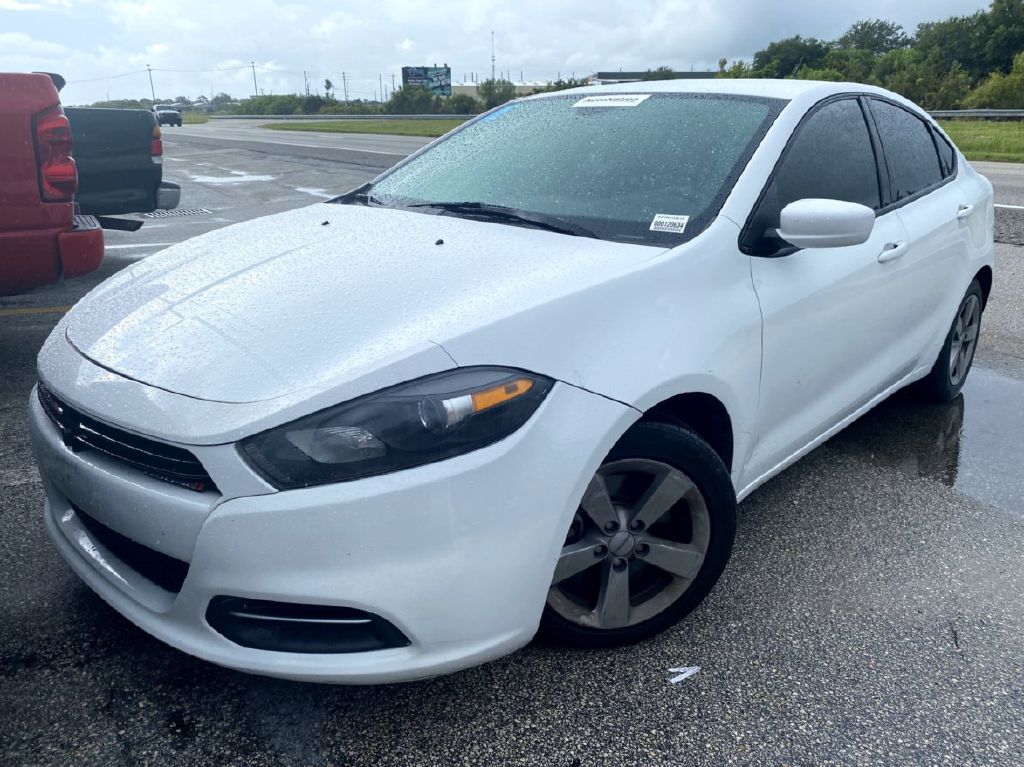 Photo 2 of this DODGE DART