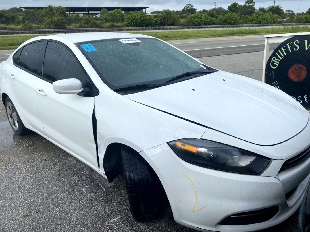 Photo 4 of this DODGE DART