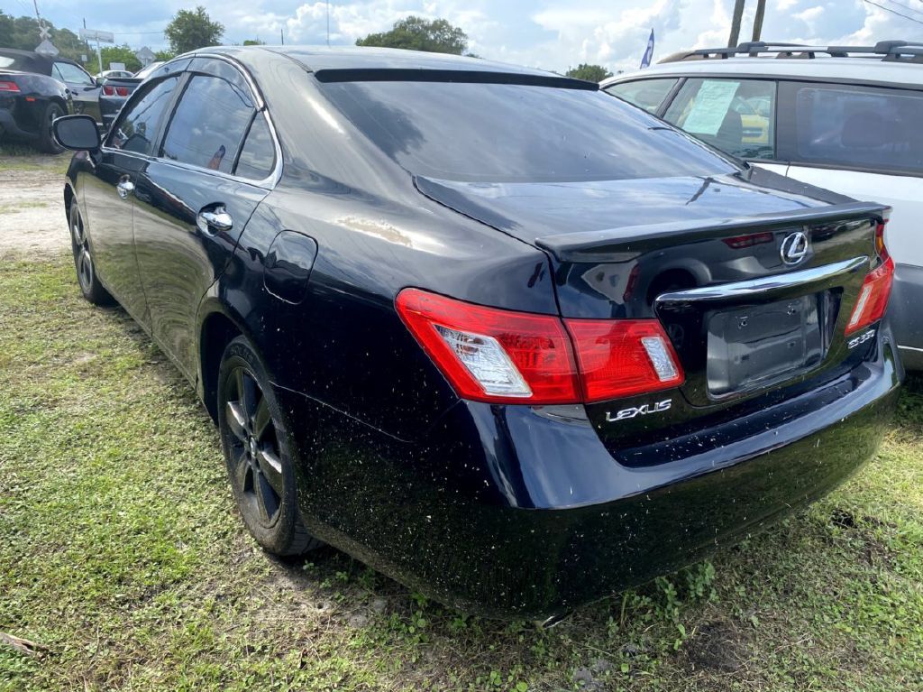 Photo 9 of this LEXUS ES