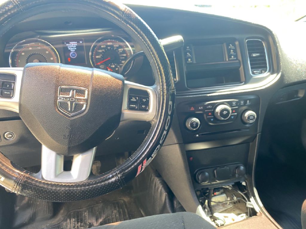 Photo 5 of this DODGE CHARGER