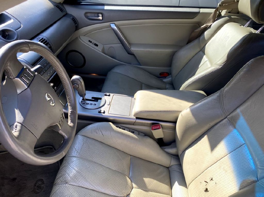Photo 4 of this INFINITI G35