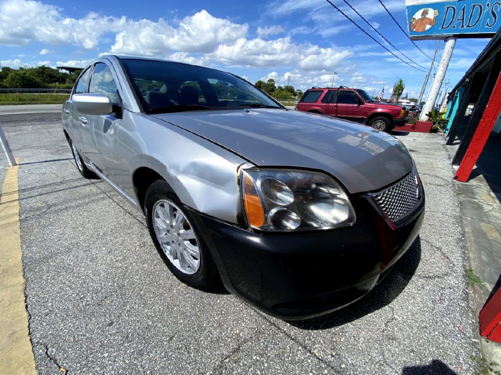 Photo 2 of this MITSUBISHI GALANT