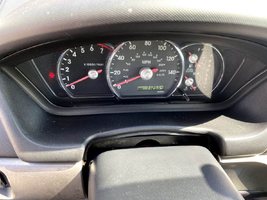 Photo 7 of this MITSUBISHI GALANT