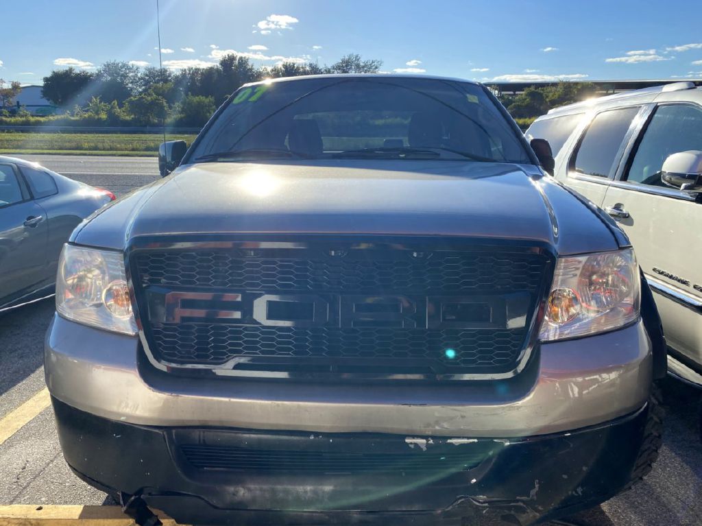Photo 2 of this FORD F150