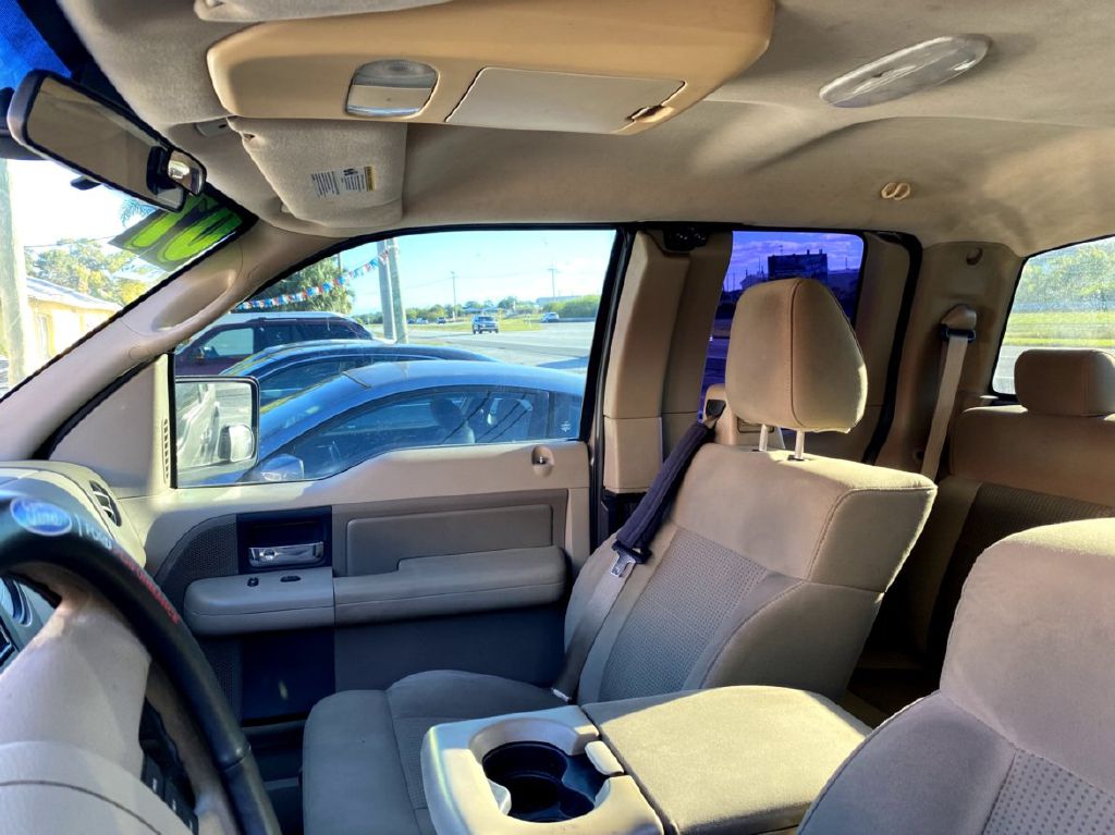 Photo 7 of this FORD F150