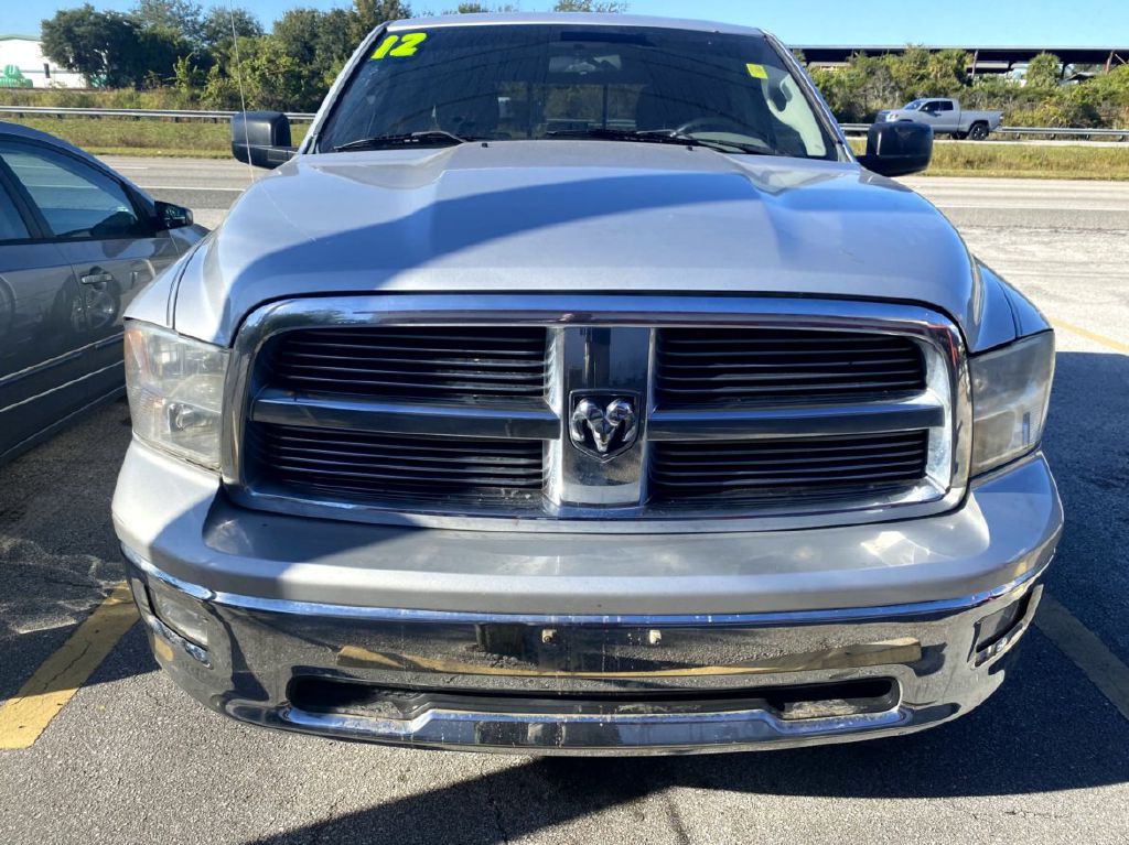 Photo 3 of this DODGE RAM 1500