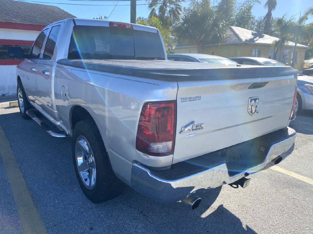 Photo 13 of this DODGE RAM 1500