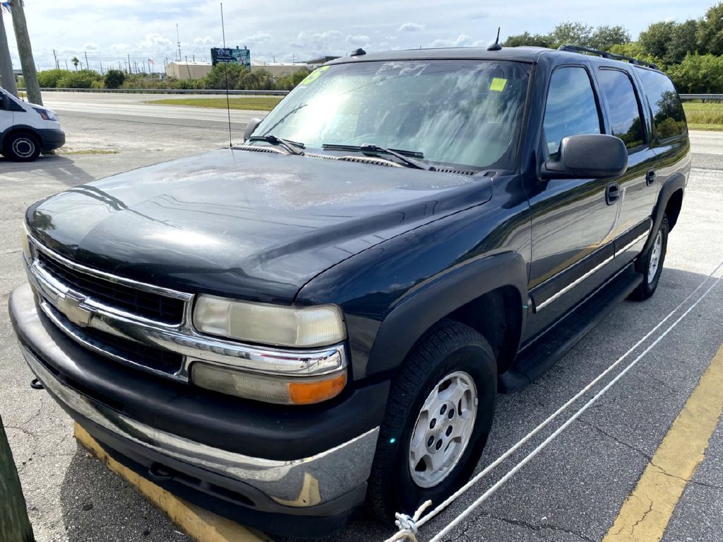 Photo 2 of this CHEVROLET SUBURBAN