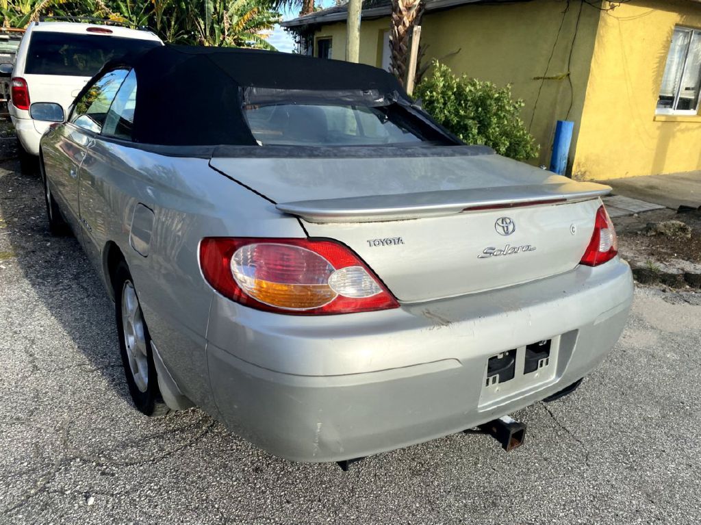 Photo 11 of this TOYOTA CAMRY SOLARA