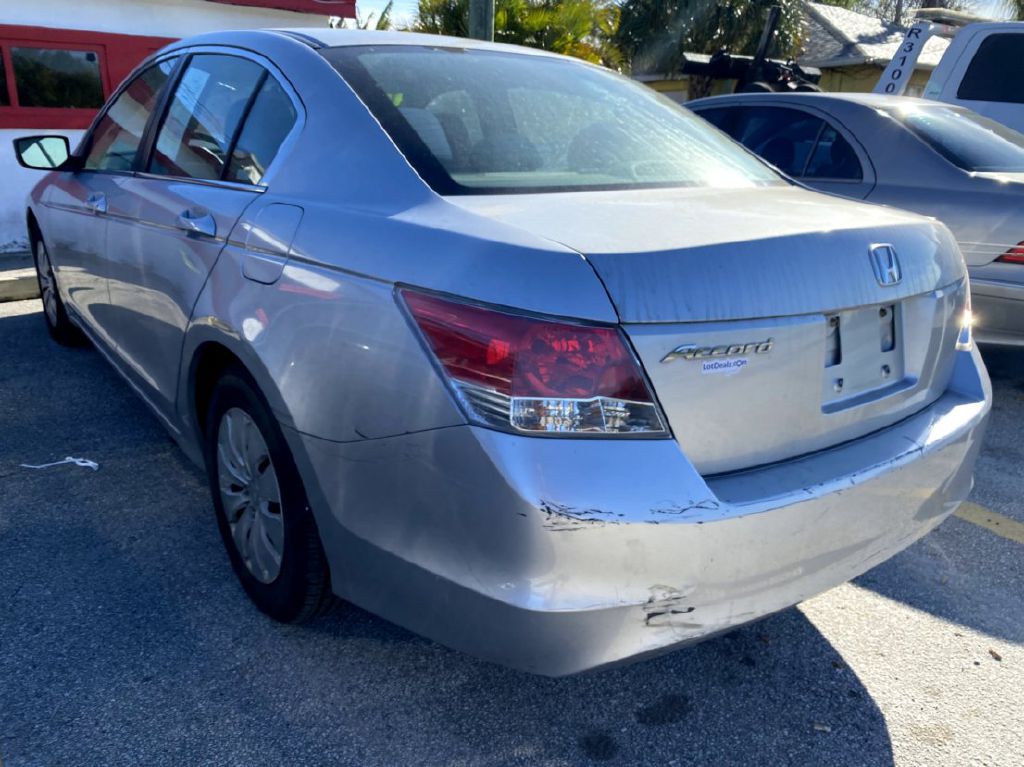 Photo 9 of this HONDA ACCORD