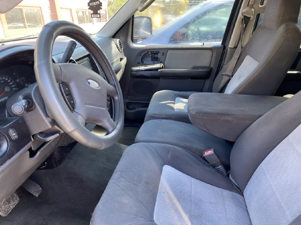 Photo 4 of this FORD EXPEDITION