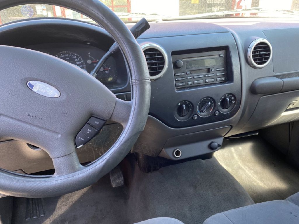 Photo 5 of this FORD EXPEDITION