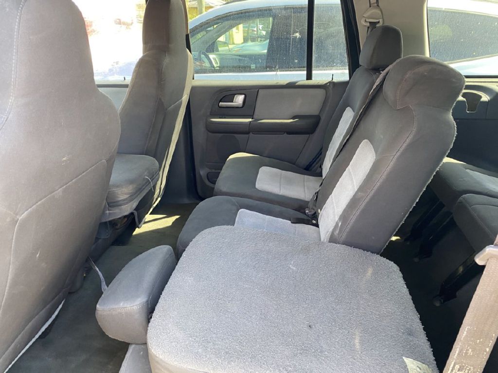 Photo 7 of this FORD EXPEDITION
