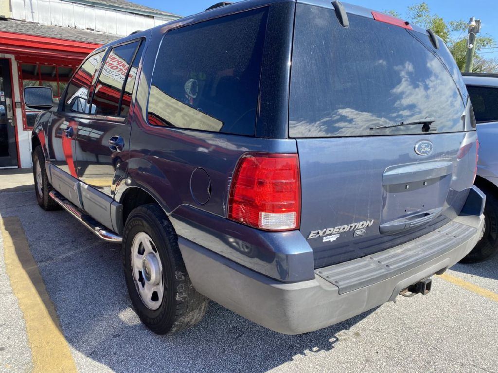 Photo 9 of this FORD EXPEDITION