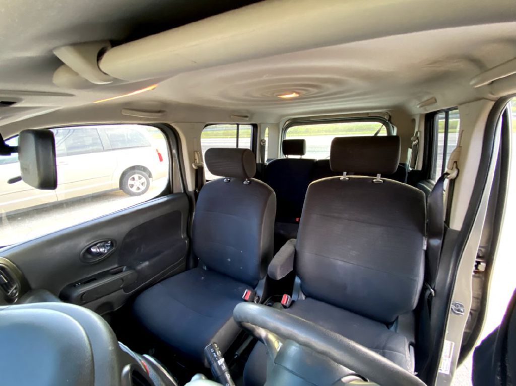 Photo 8 of this NISSAN CUBE
