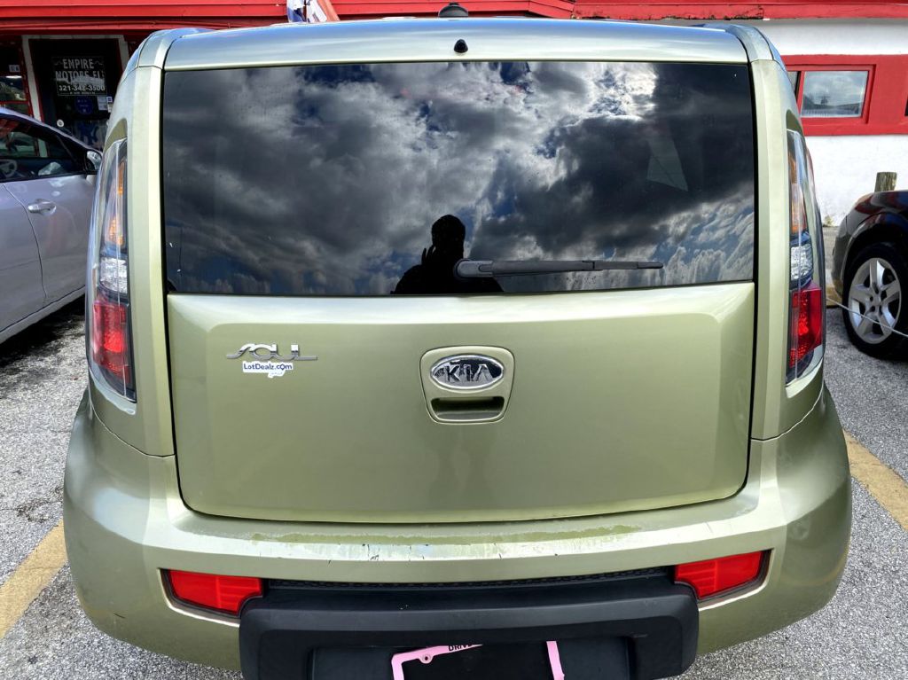 Photo 13 of this KIA SOUL
