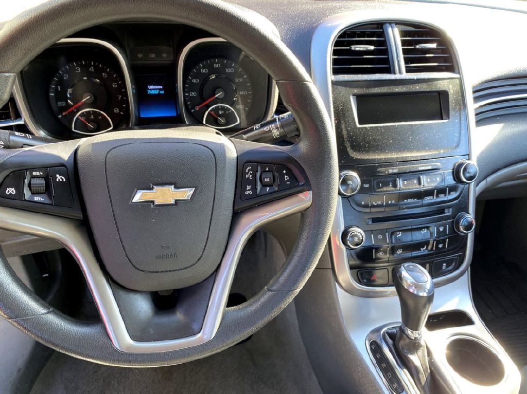 Photo 5 of this CHEVROLET MALIBU LIMITED