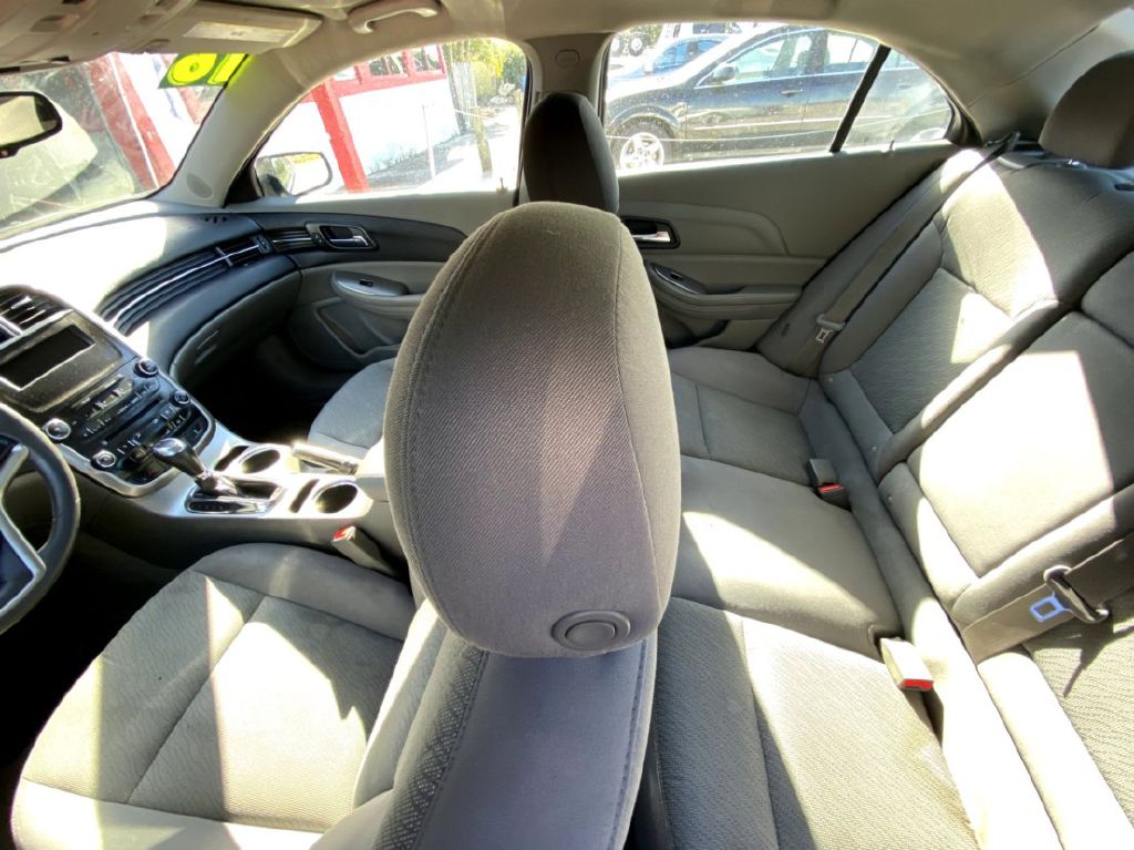 Photo 9 of this CHEVROLET MALIBU LIMITED
