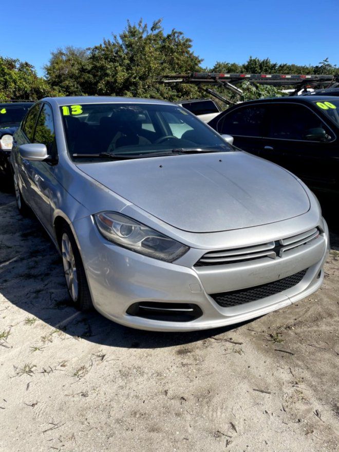 2013 DODGE DART