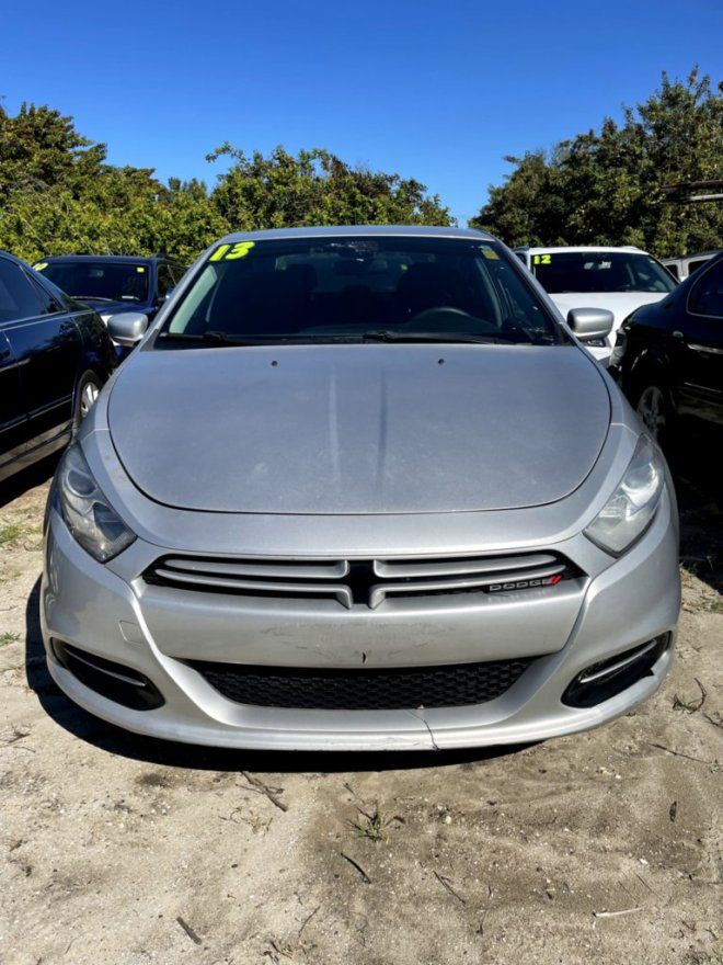 Photo 2 of this DODGE DART