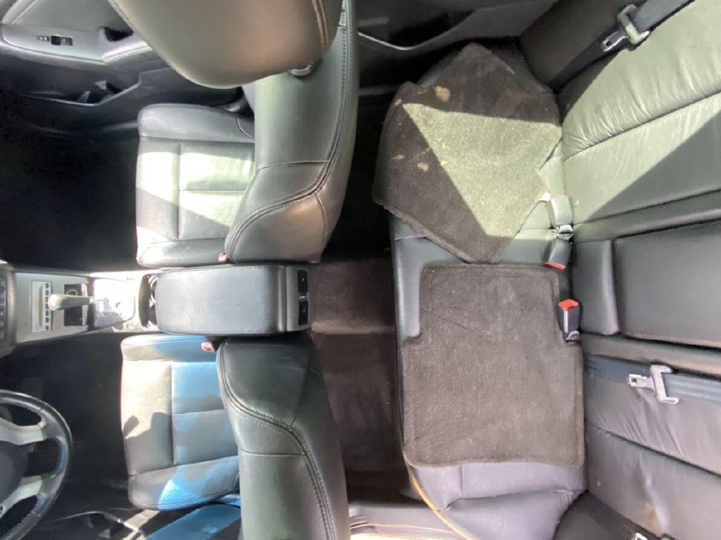 Photo 8 of this NISSAN ALTIMA